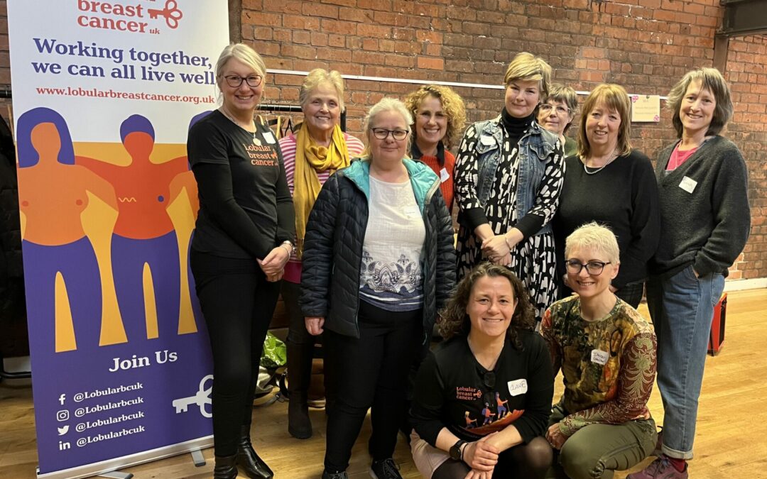 A colour photo of a group of women, all who have had a lobular breast cancer diagnosis.